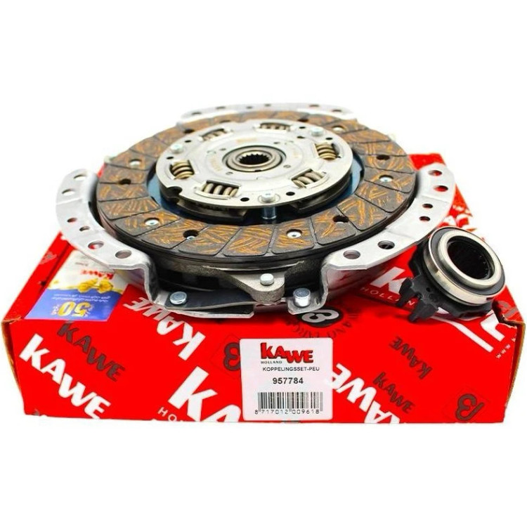 محصول نمونه تستی کیت کلاچ کَوه مدل 6 فنر به همراه بلبرینگ کلاچ مناسب برای رنو L90